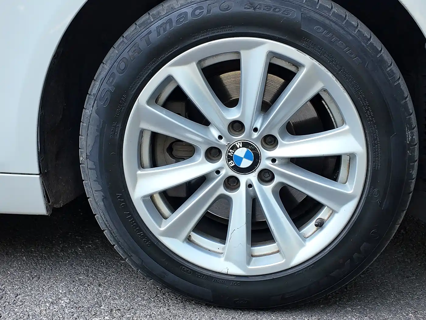 BMW 5 Series 2014 520Li Elegance фото 13