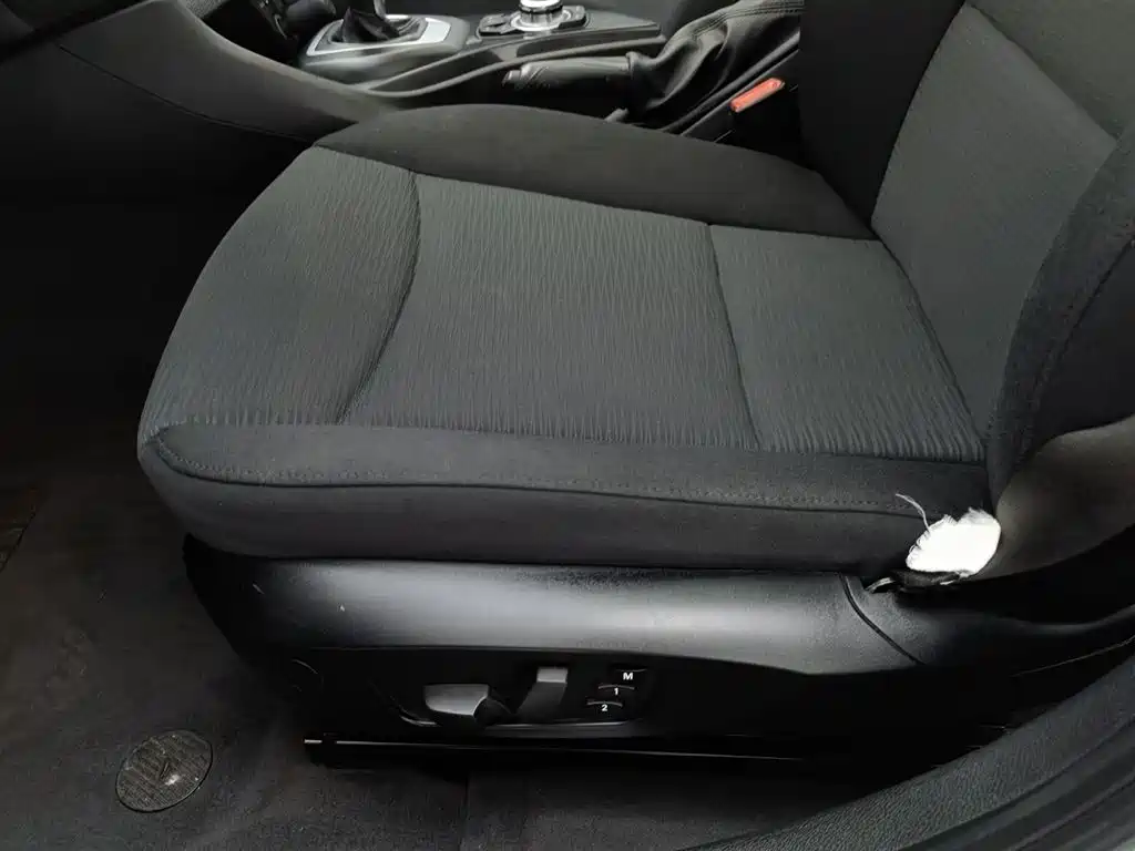 BMW X1 2015 Model sDrive18i Fashion Advanced Edition фото 20