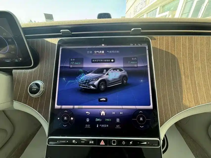 MERCEDES-BENZ EQE SUV