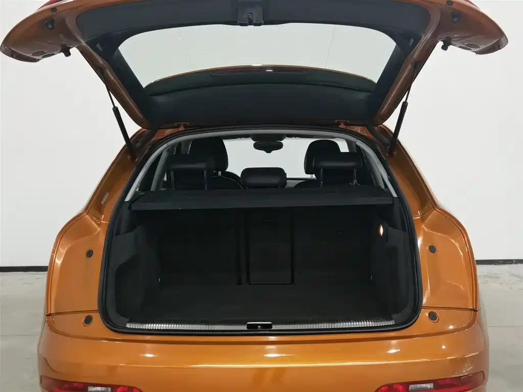 Audi Q3 2015 30 TFSI Comfort фото 16