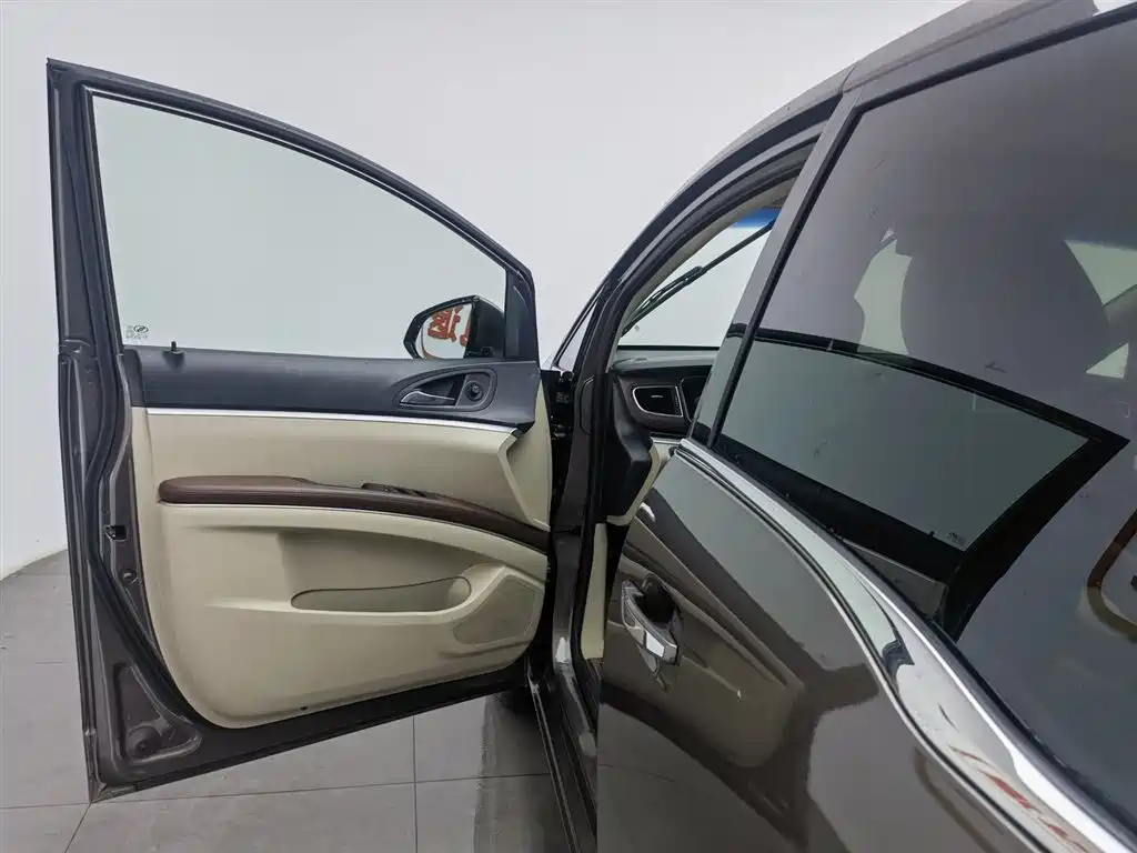 Buick GL8 2017 25S Luxury China V фото 8