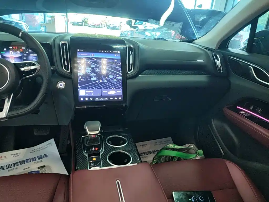 Hongqi HS3 PHEV 2025 2025 PHEV 117km Power PLUS Edition