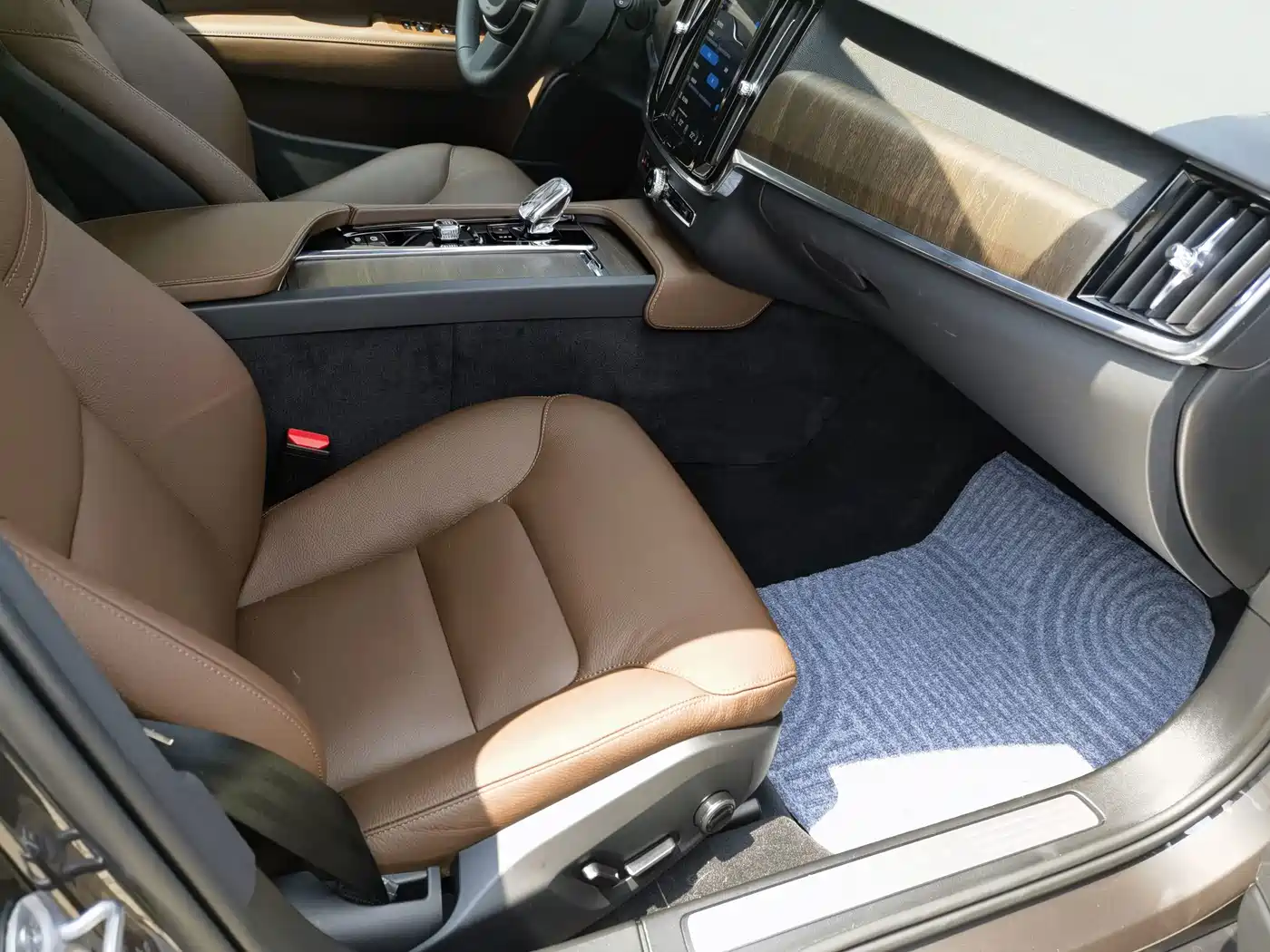 Volvo V90 2023 2024 Cross Country B5 AWD Wisdom Edition