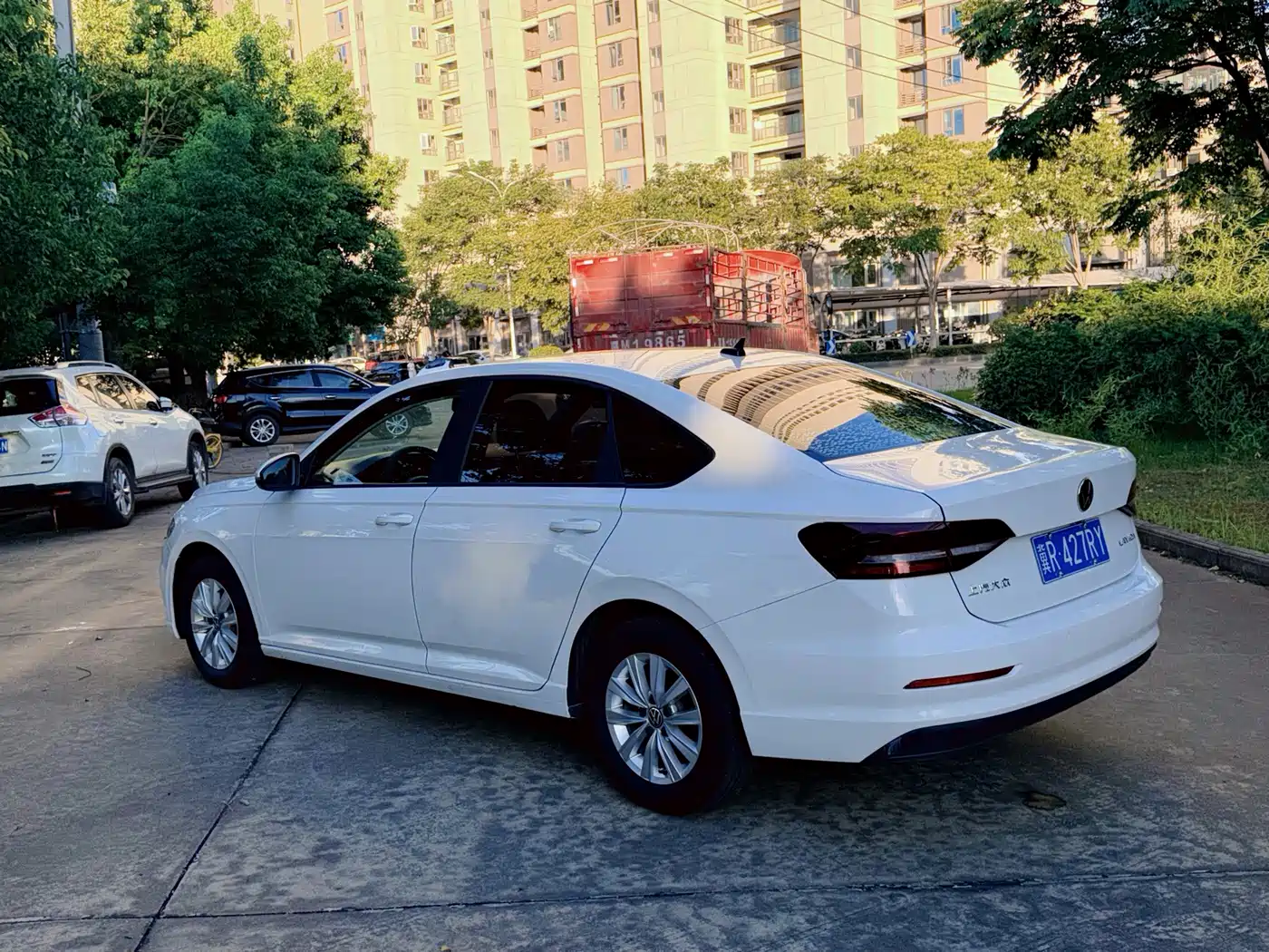 Фото 6 - Volkswagen Lavida