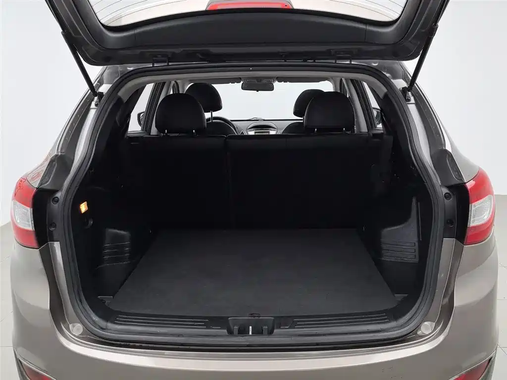 Hyundai Beijing Hyundai ix35 2013 2.0L Automatic 2WD Smart GLS China V фото 16