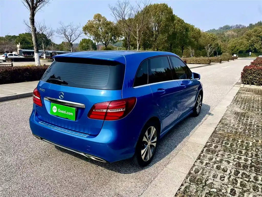 Mercedes-Benz B-Class 2015 B 200 Style фото 5