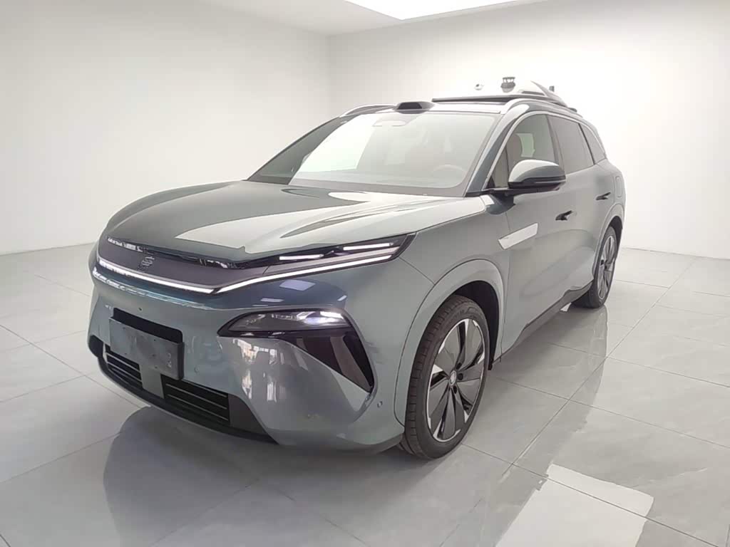 BYD Tang L