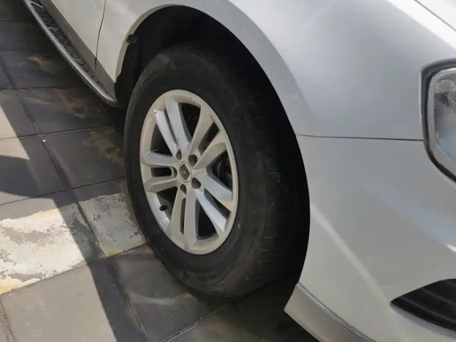 Zotye T600 2015 2015 1.5T Manual Luxury