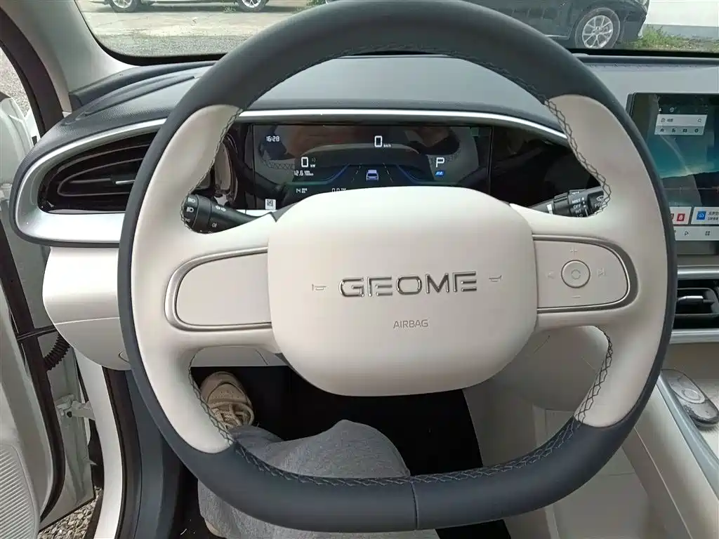 Geely Galaxy Starry Wish 2026 Edition 310km Youth Version фото 11