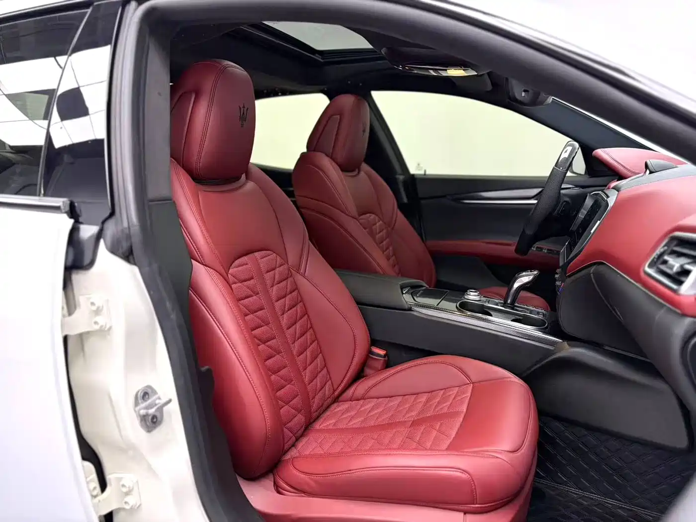 Maserati Ghibli 2022 2.0T GT Edge Edition фото 5