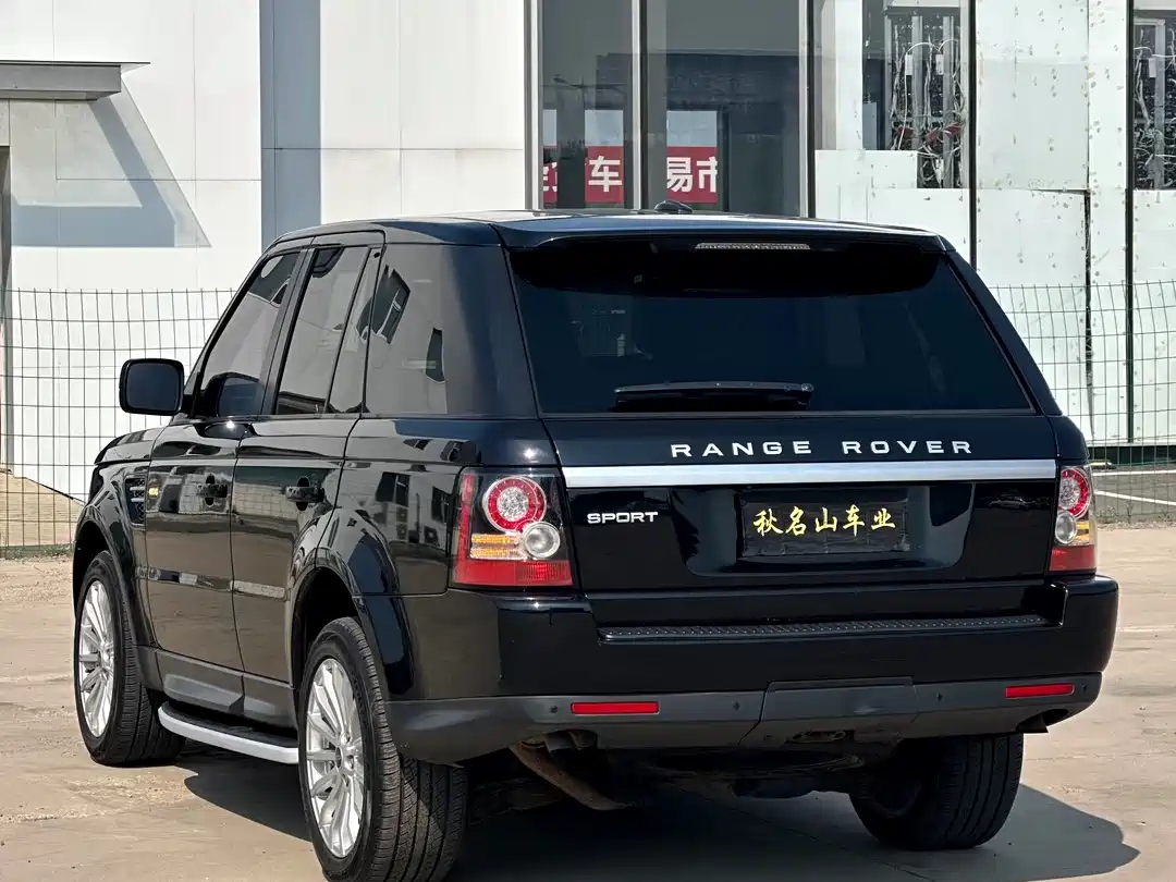 Land Rover Range Rover Sport 2012 3.0 TDV6 Ultimate Sport Edition фото 4