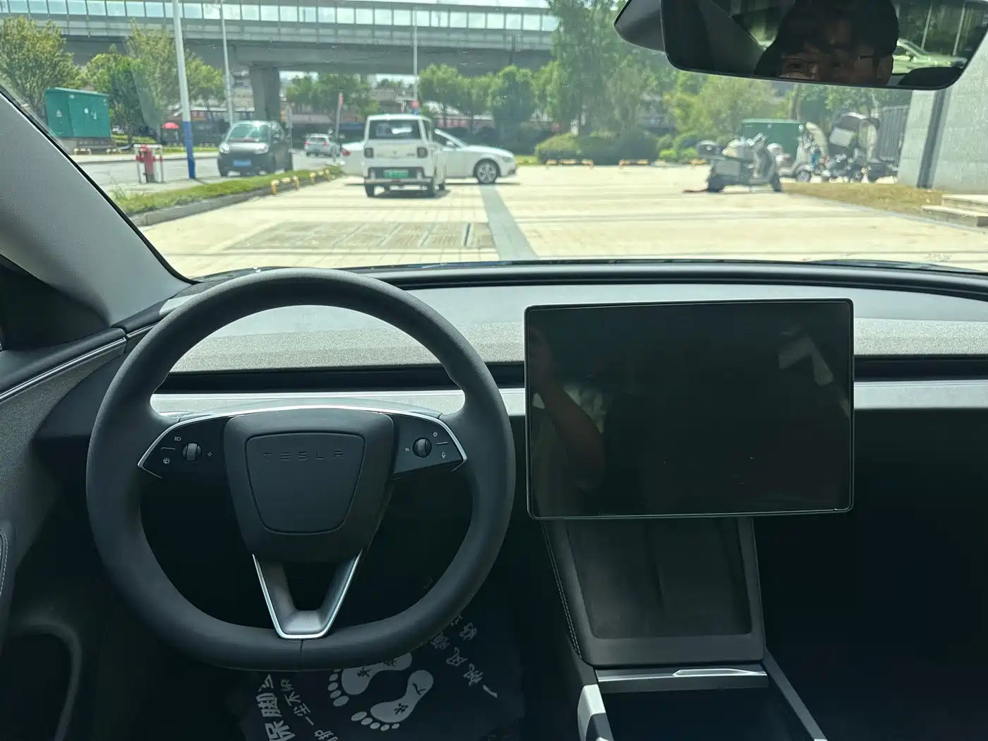 Фото 7 - Tesla Model 3
