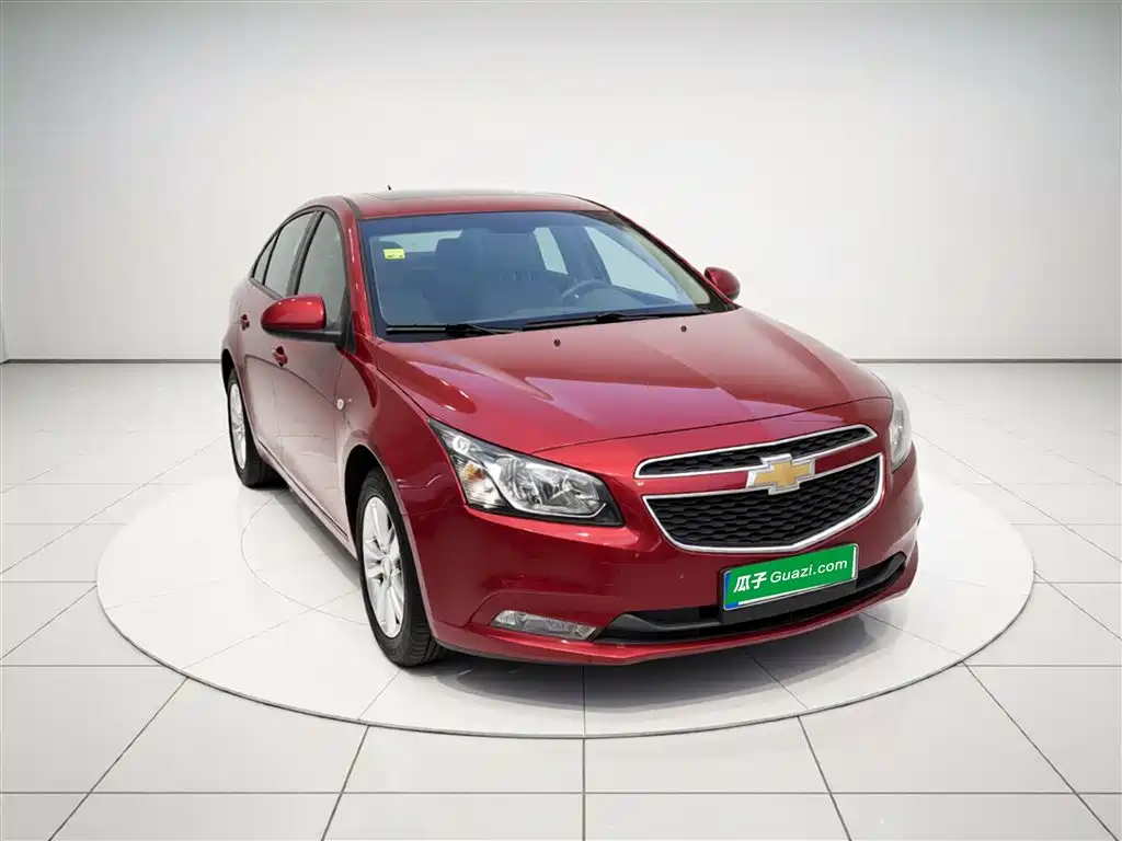 Chevrolet Cruze 2015 1.5L Classic SE MT фото 4
