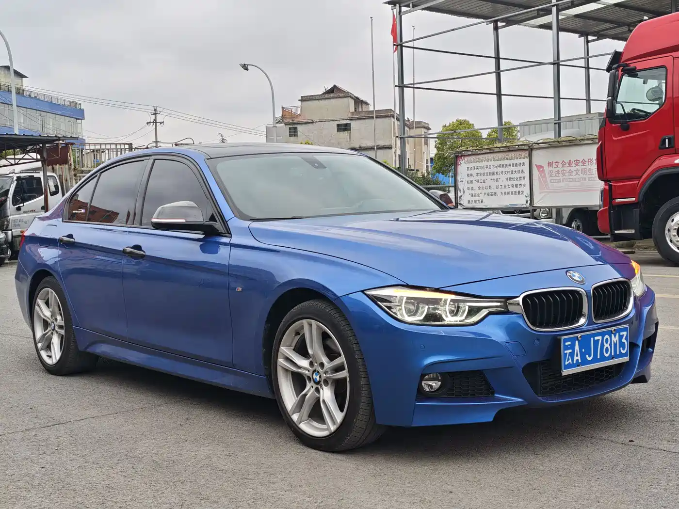 BMW 3 Series 2016 328i xDrive M Sport фото 3