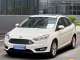 Фото 1 - Ford Focus