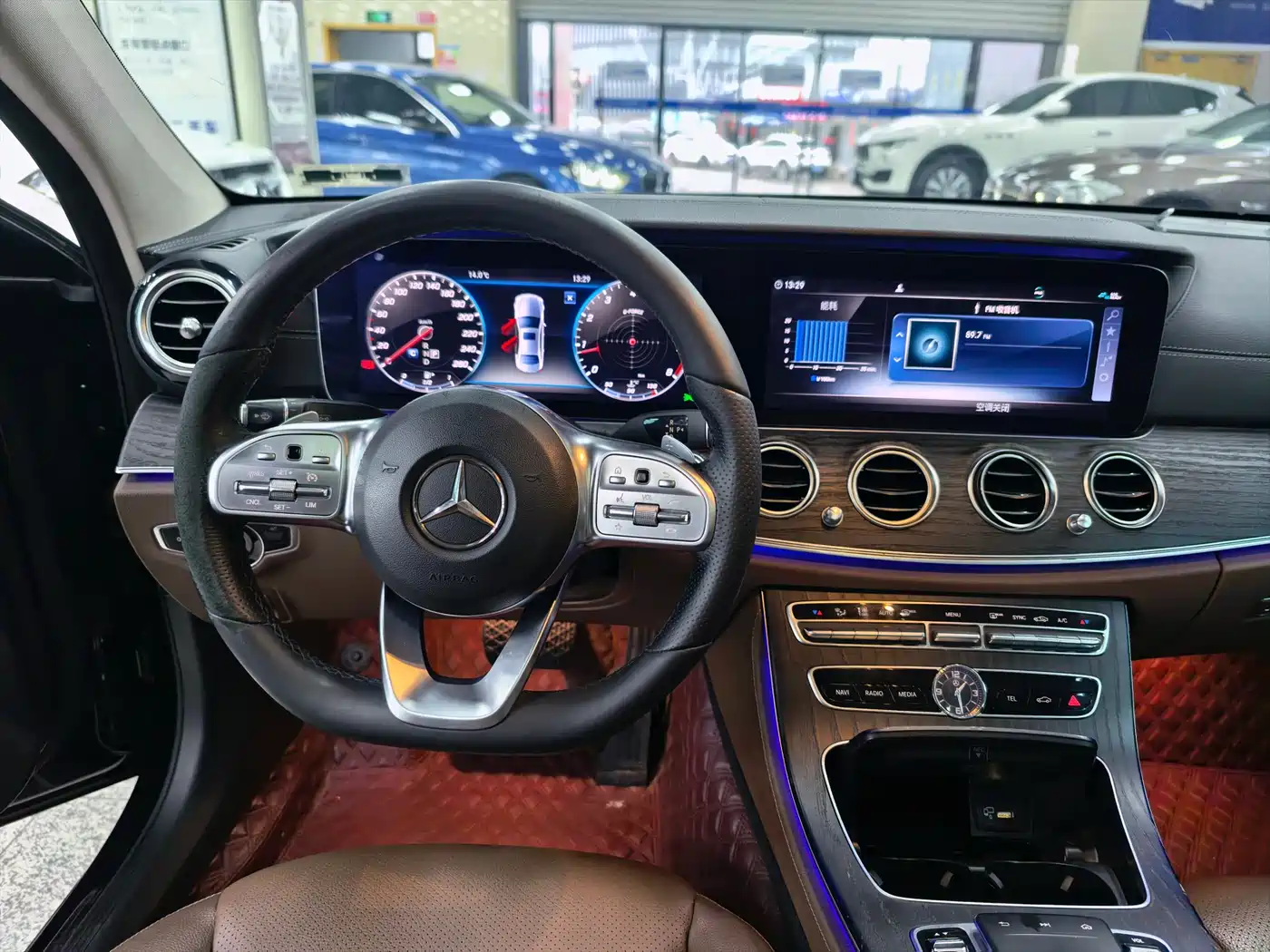 Mercedes-Benz E-Class 2020 Facelift E 300 L Sport Fashion фото 12