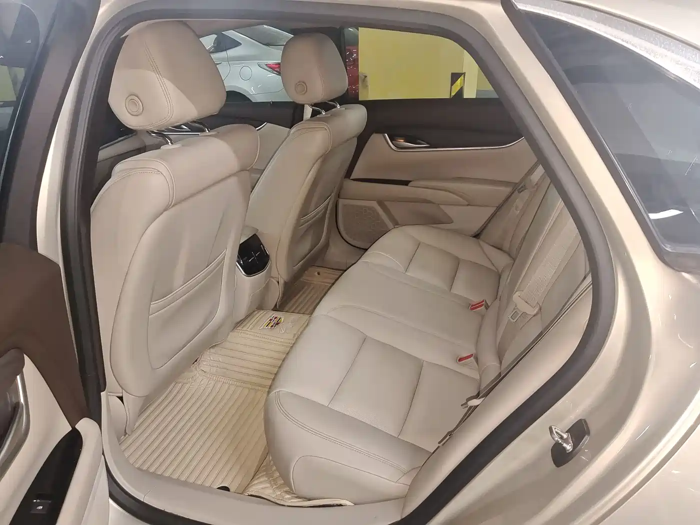 Cadillac XTS 2016 28T Technology фото 8