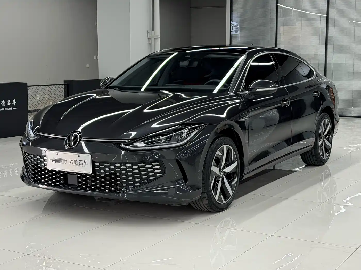 Volkswagen Lamando 2023 Lamando L 280TSI DSG Cool Edition фото 3