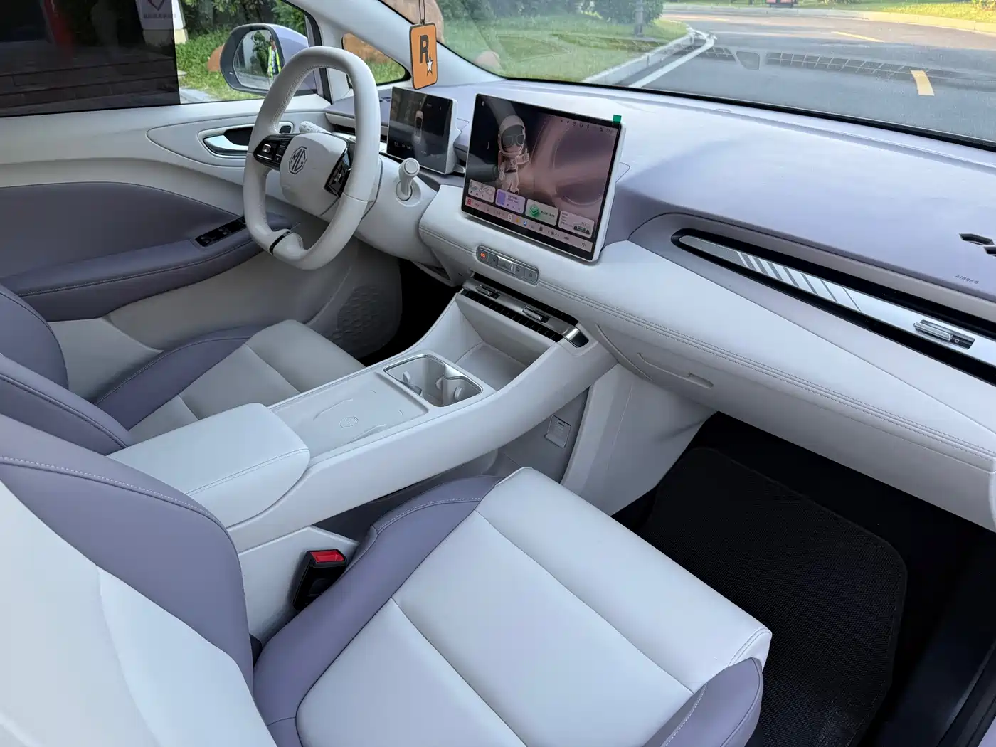 MG MG4 EV 2025 2026 437 Elegant Edition
