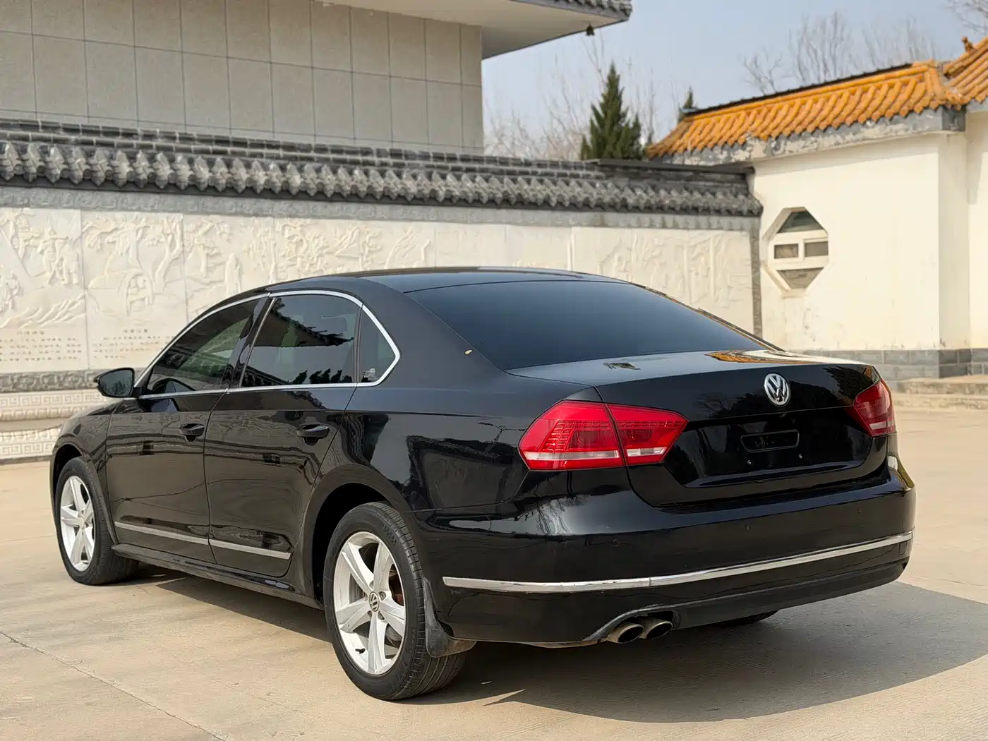 Volkswagen Passat 2014 1.8TSI DSG Executive Edition фото 10