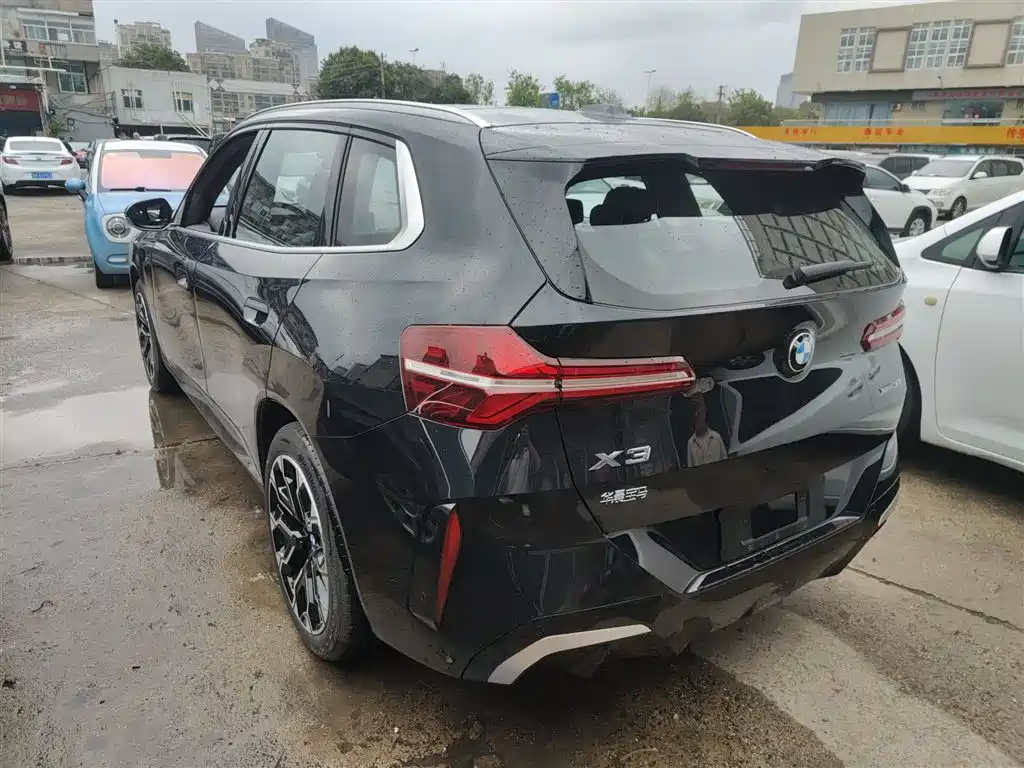 BMW X3 2025 xDrive30L Premium M Sport Package фото 23