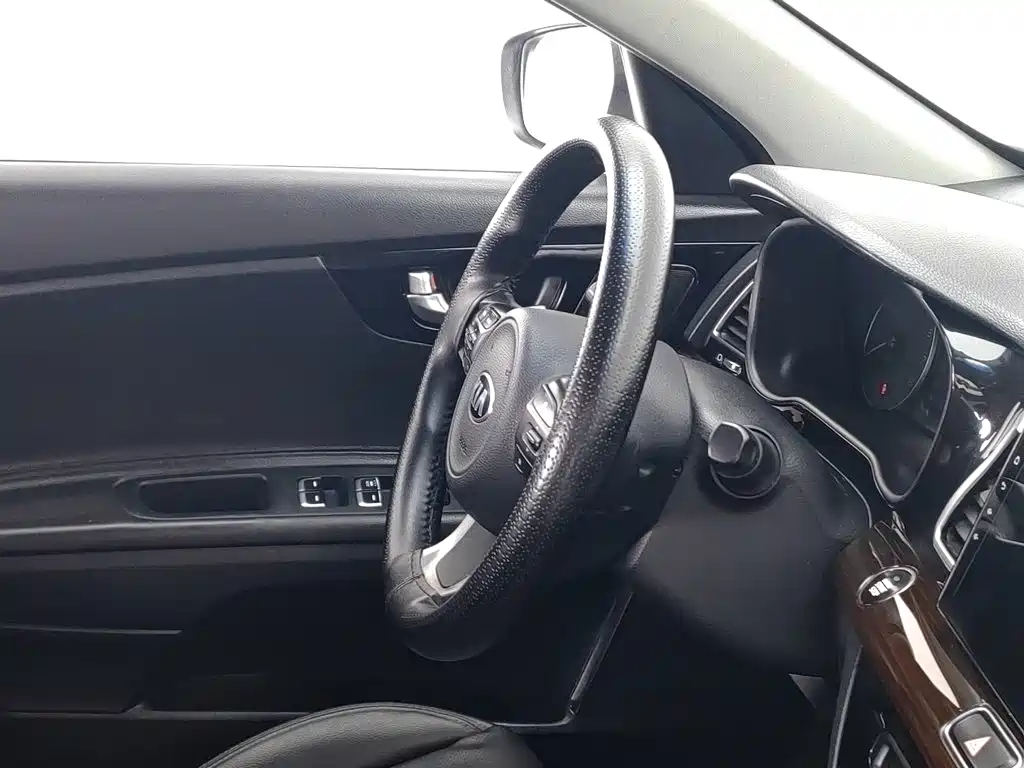 Kia K4 2015 2014 1.8L Automatic GLS