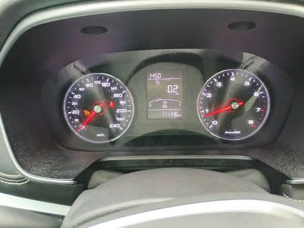 Фото 4 - Roewe RX5