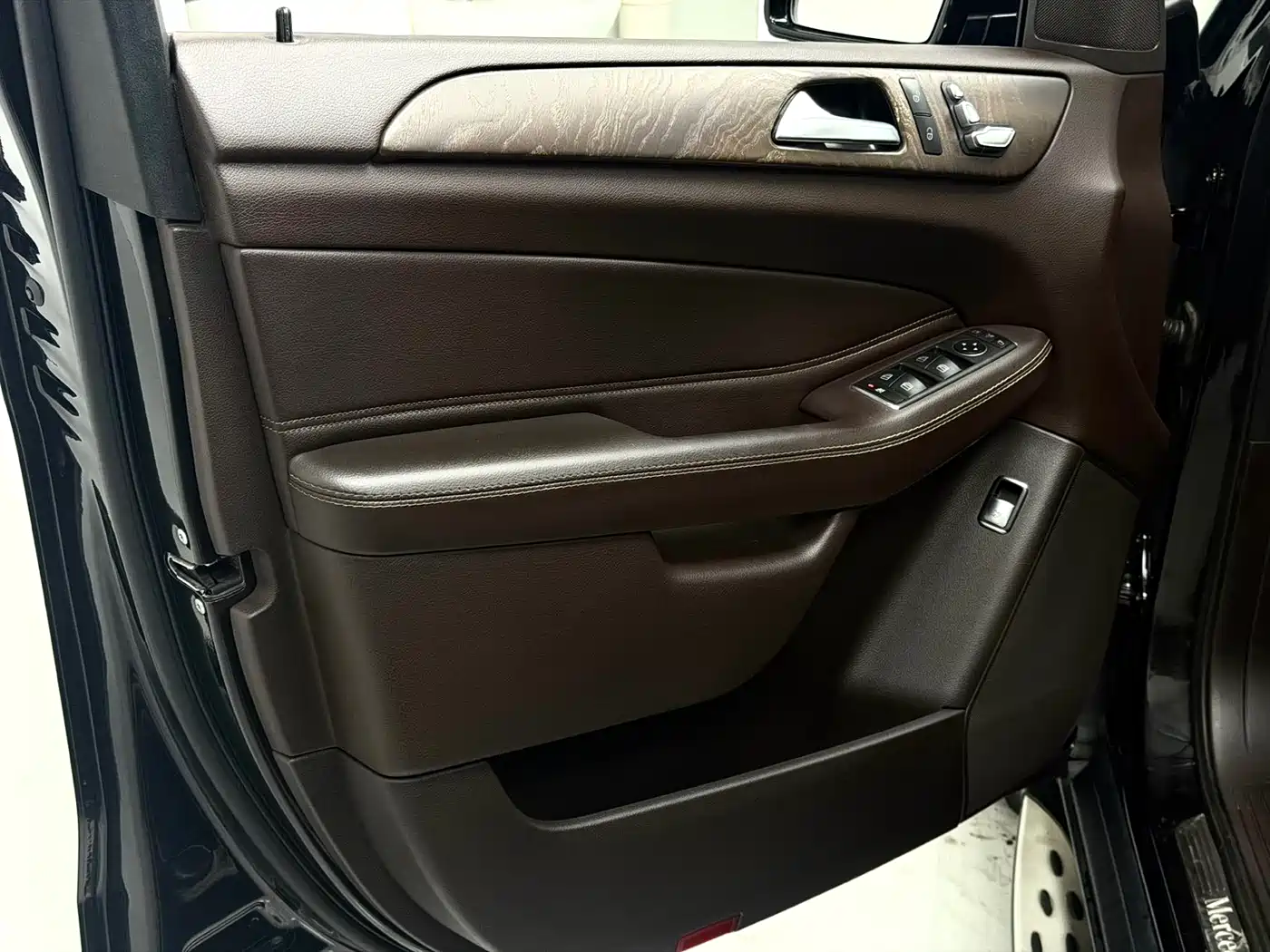 Mercedes-Benz GLE 2017 GLE 320 4MATIC Luxury фото 20