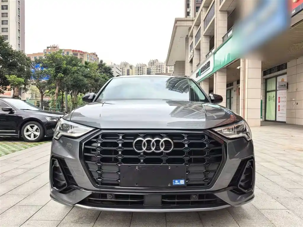 Audi Q3 2022 35 TFSI Fashion Dynamic фото 4