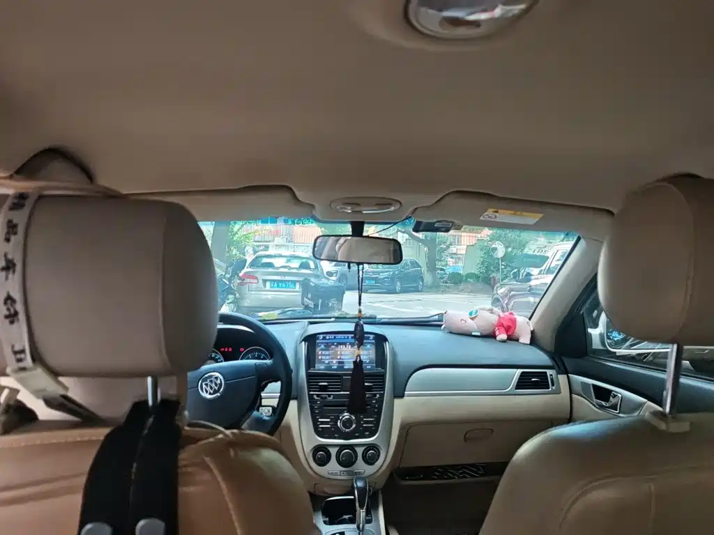 Фото 9 - Buick Excelle