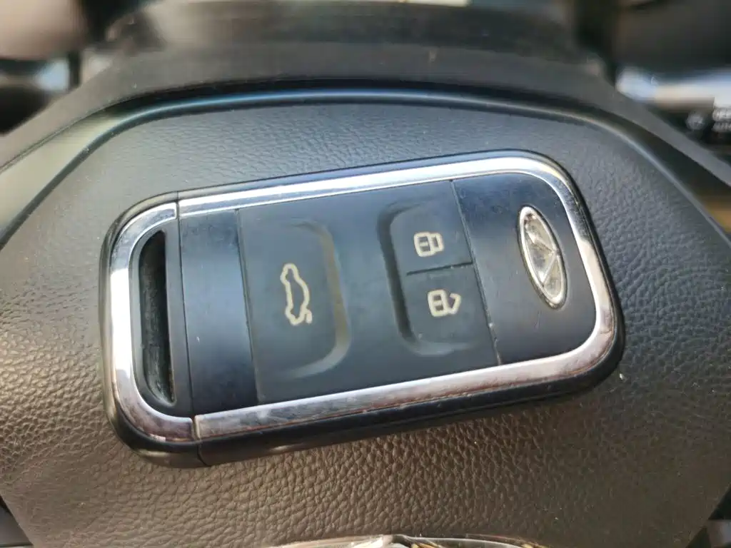 Фото 9 - Chery Tiggo 8