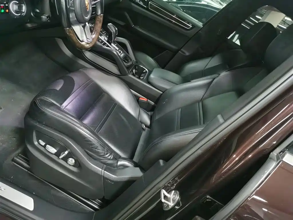 Porsche Cayenne 2018 Cayenne 3.0T фото 11