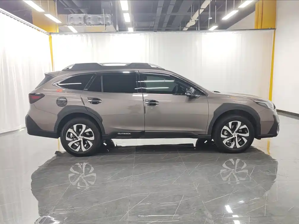 Фото 7 - Subaru Outback