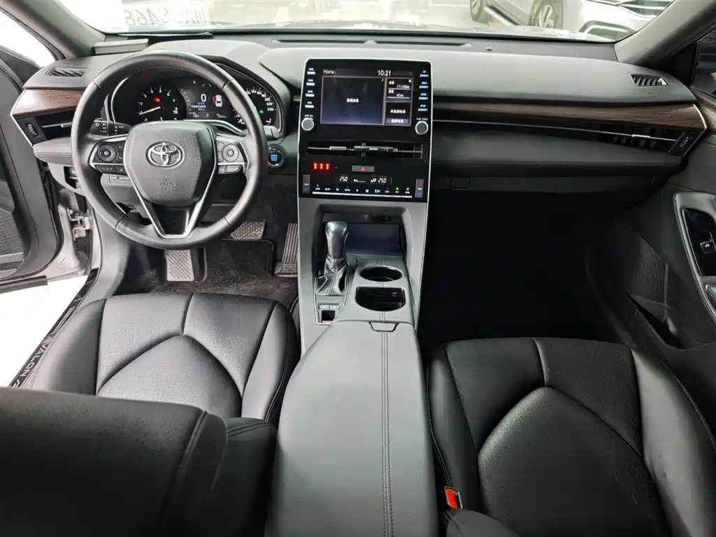 صورة 8 - Toyota Avalon