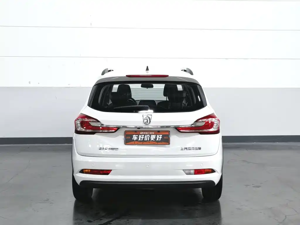 Baojun 310W 2018 2018 1.5L Auto Luxury China V