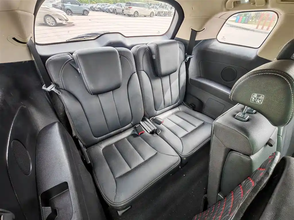 BYD Song MAX 2017 1.5T Auto Smart Elite 7-Seater фото 16
