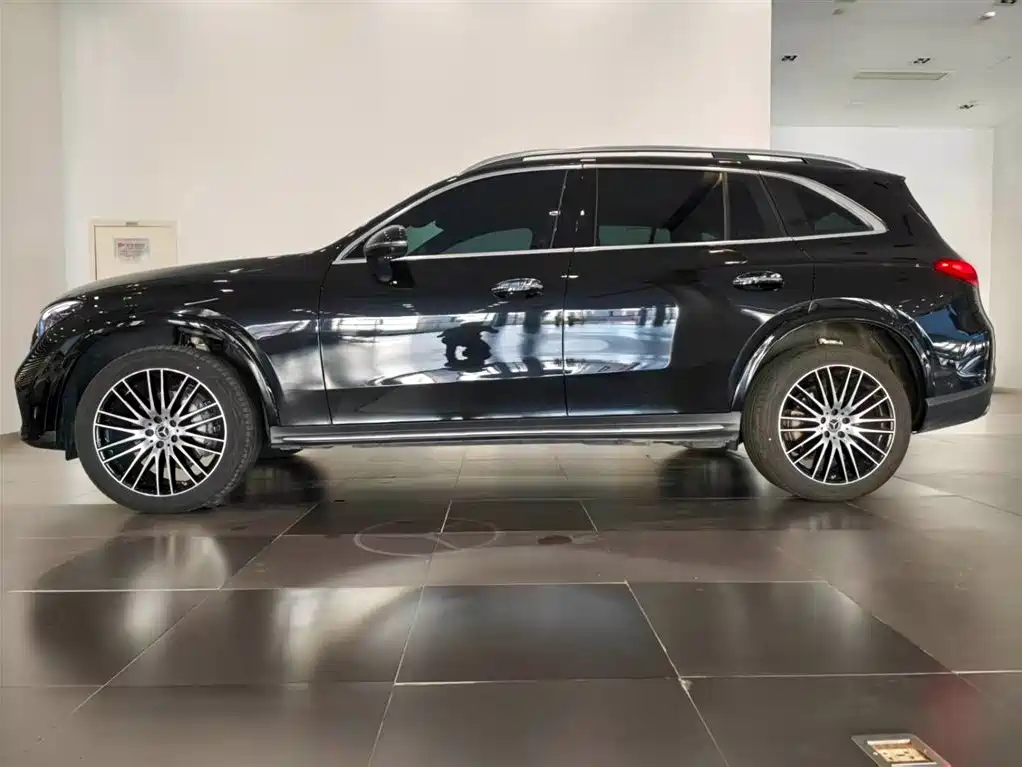 Mercedes-Benz GLC 2024 GLC 300 L 4MATIC Luxury 7-seater фото 2