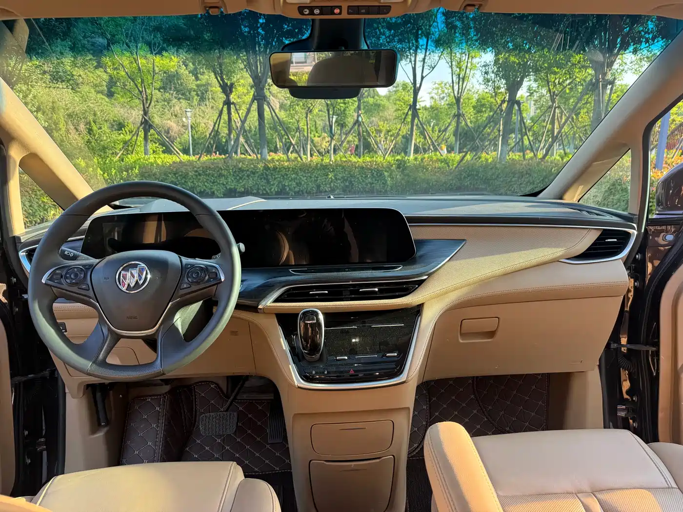 Buick GL8 2021 ES Landlord 653T Luxury фото 9