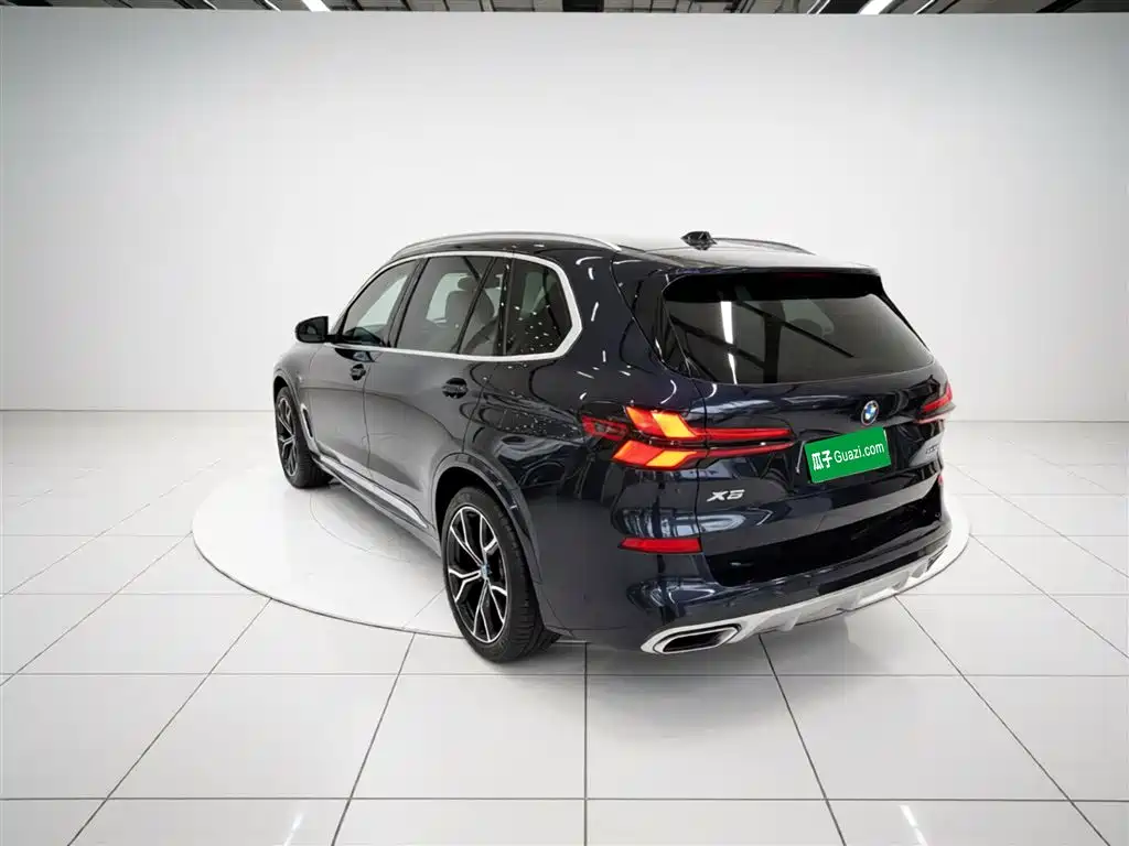 BMW X5 2023 xDrive 30Li Premium M Sport Package фото 23
