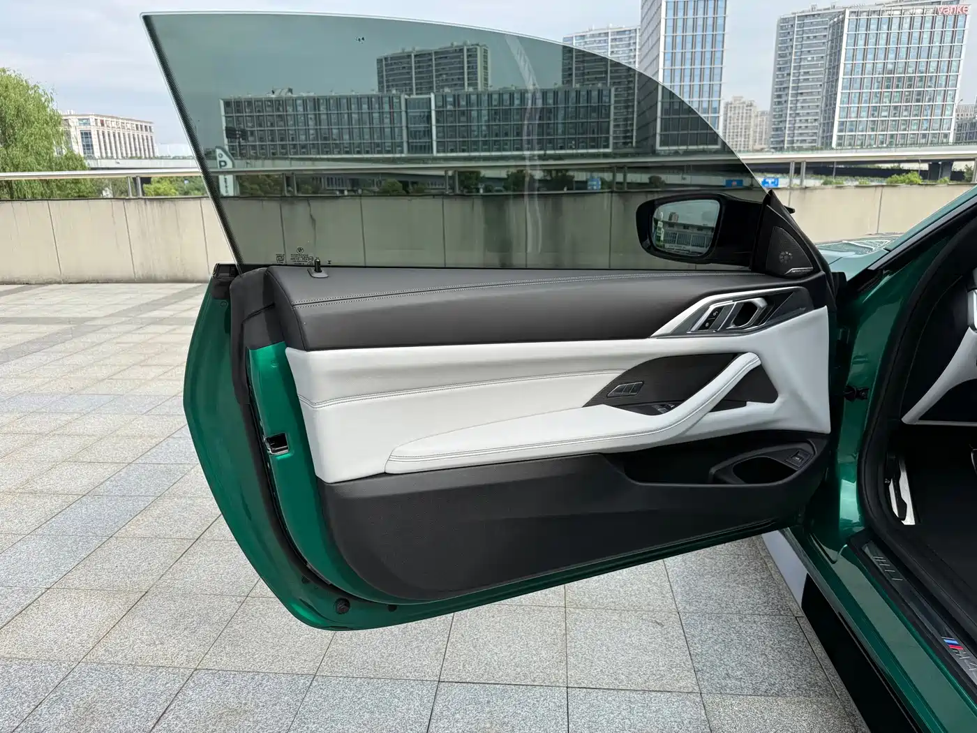 BMW M4 2026 2024 BMW M4 Coupe M xDrive Competition