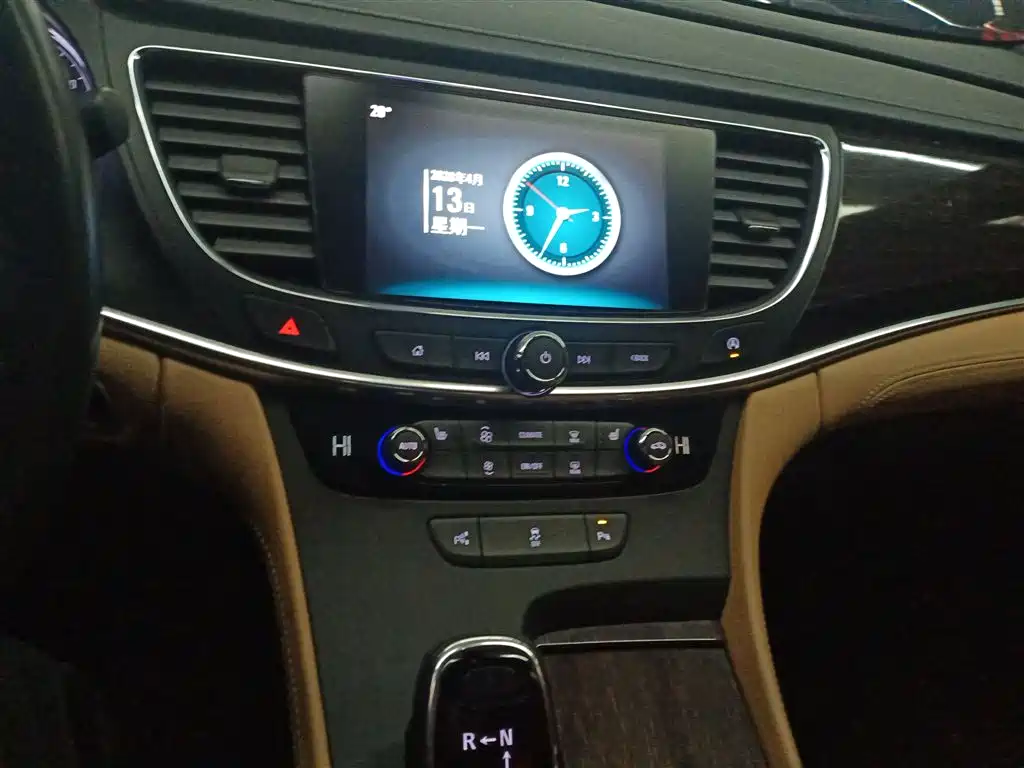 Buick LaCrosse 2018 Model 28T Elite Edition фото 13
