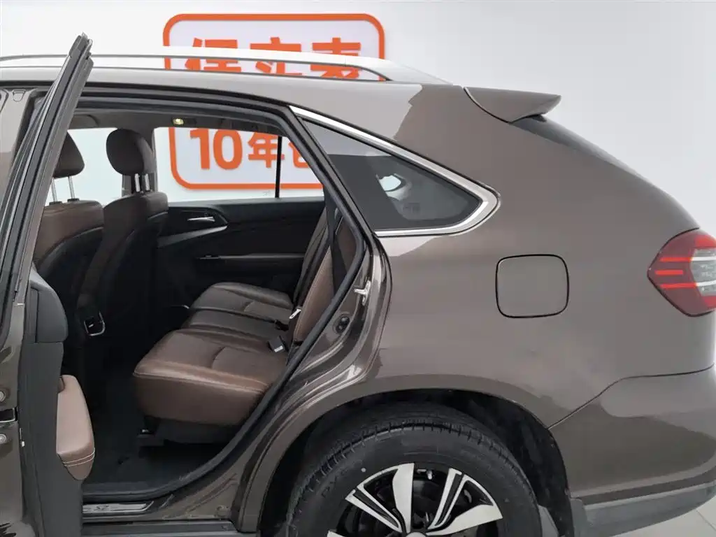 BYD S7 2017 2.0T Auto Luxury фото 15