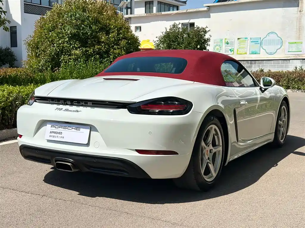 Porsche 718 2016 Boxster 2.0T фото 8