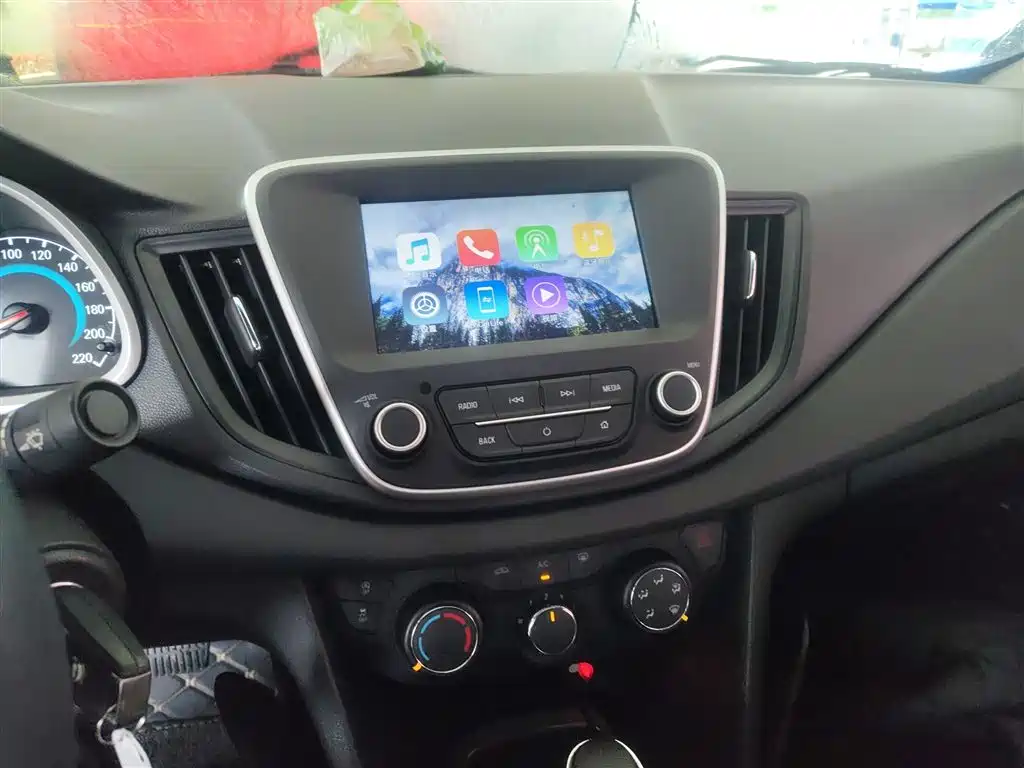 Chevrolet Cavalier 2019 320 Automatic Joy Edition фото 13