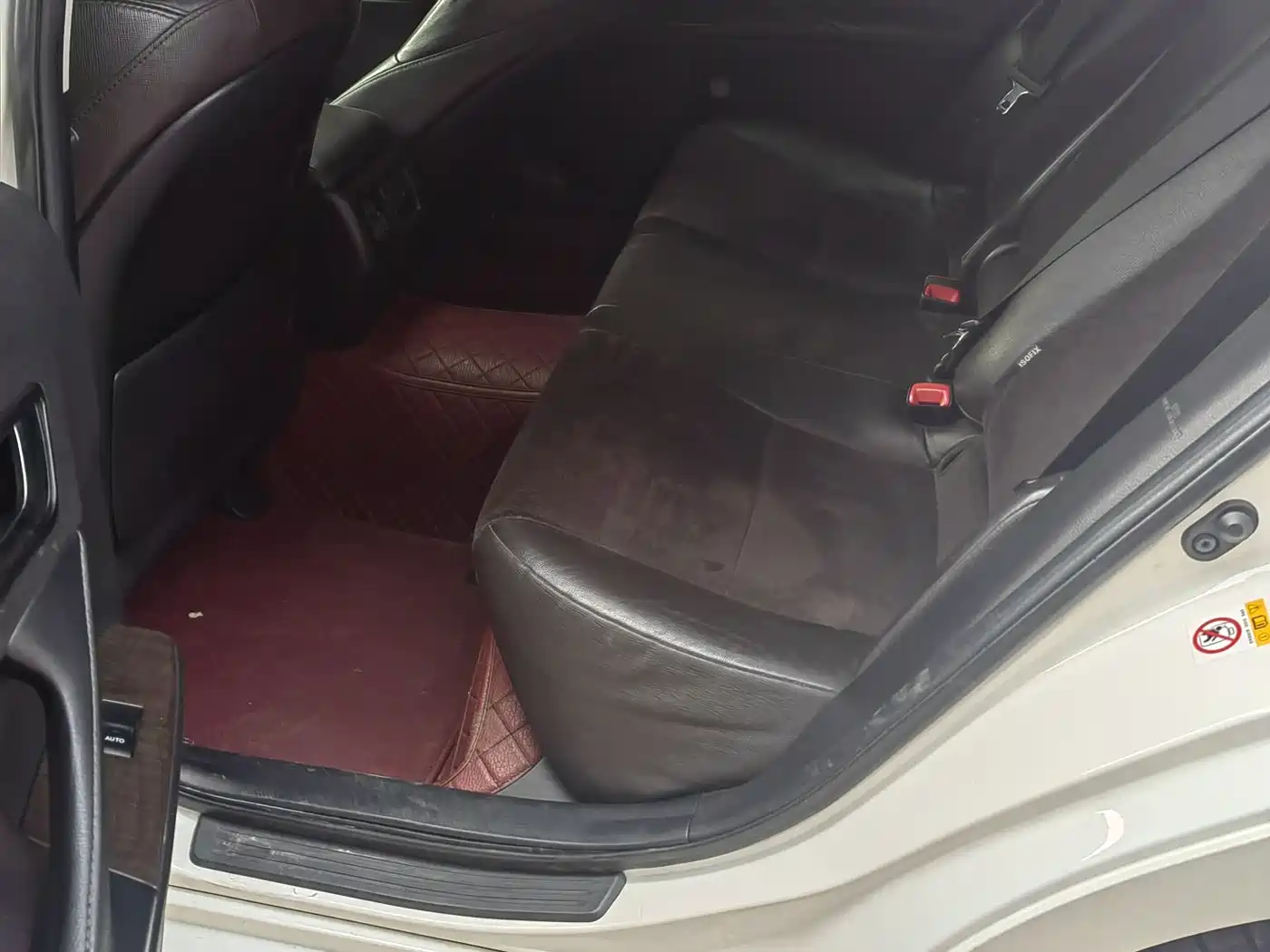 Toyota Reiz 2013 2.5V Premium Edition фото 10