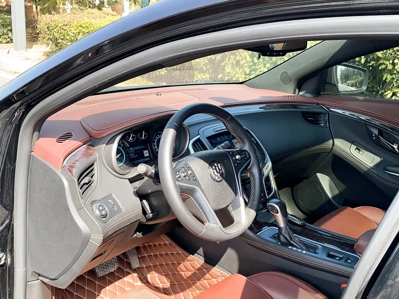 Buick LaCrosse 2014 2.0T SIDI Elite Tech фото 10