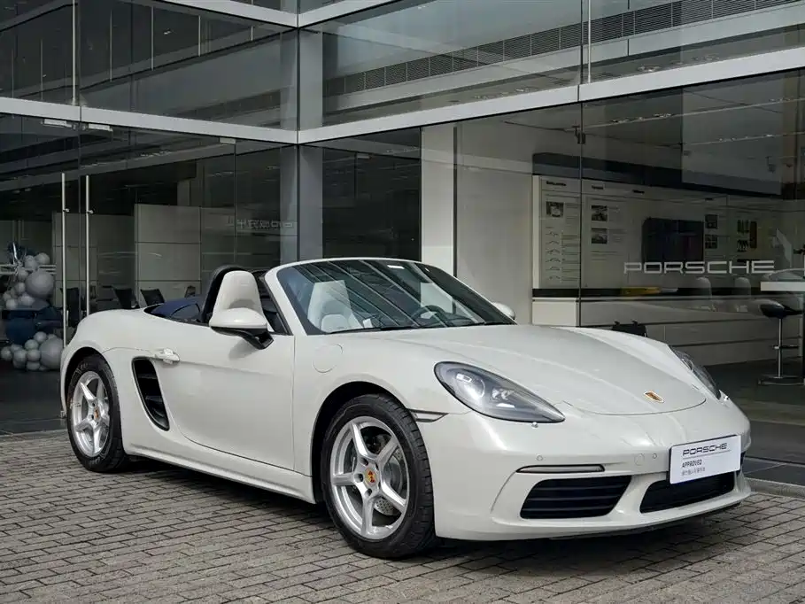 Porsche 718 2022 Boxster 2.0T фото 3