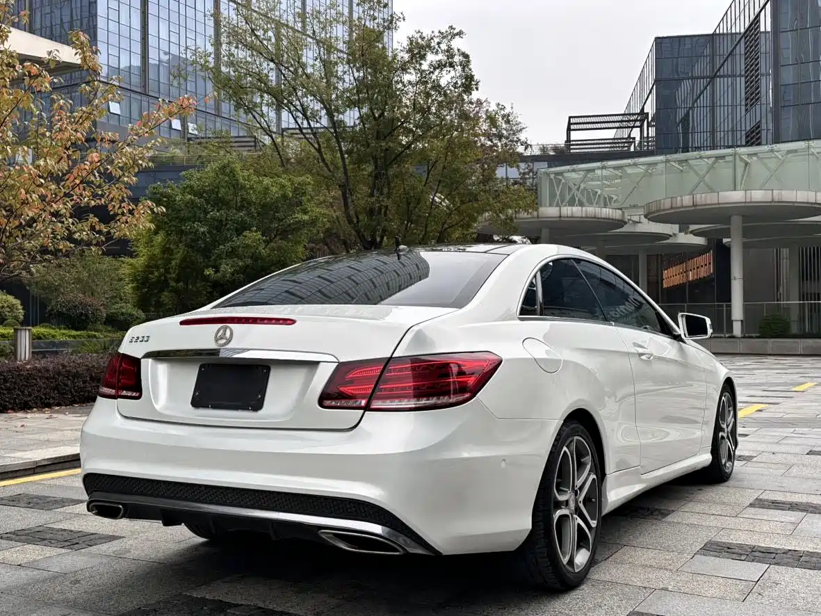 Mercedes-Benz E-Class (Import) 2014 E 200 Coupe фото 4