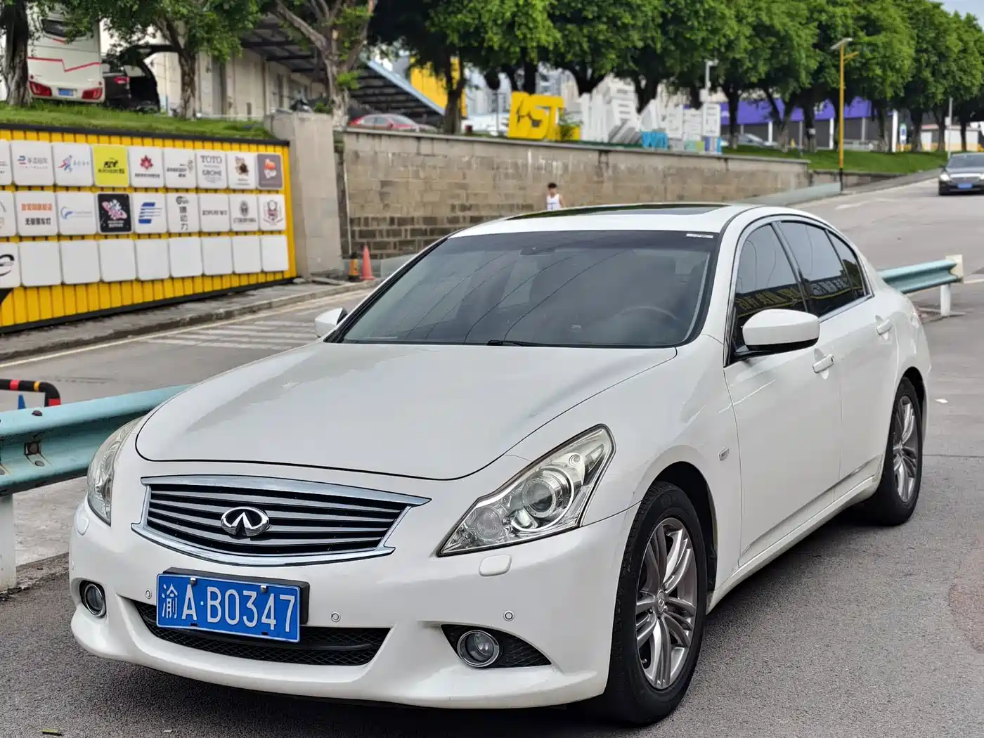 Infiniti G Series 2012 2013 G25 Sedan Luxury Sport Edition