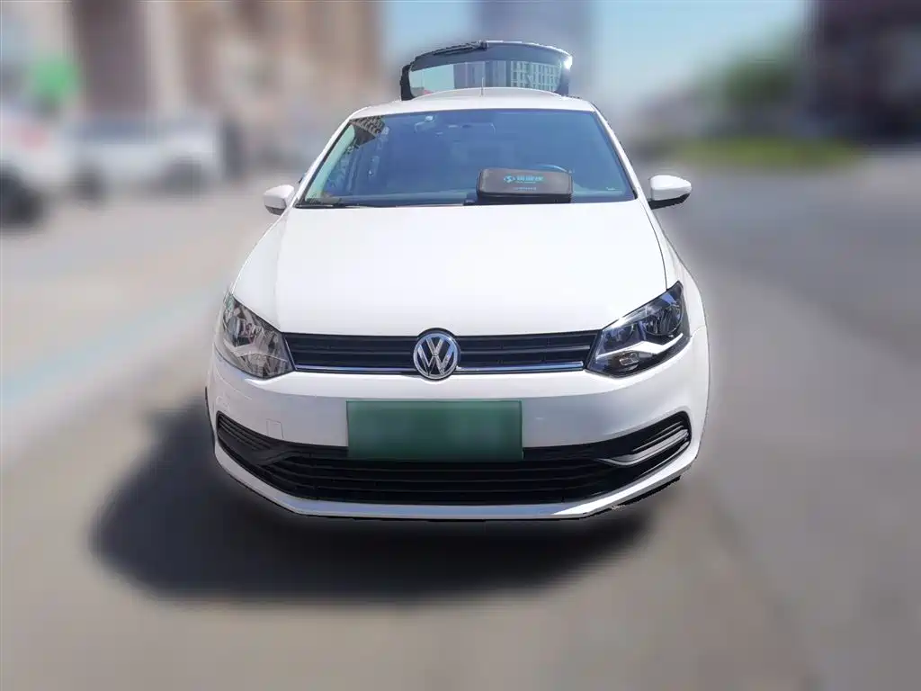 Volkswagen Polo 2016 1.4L Automatic Trend фото 24